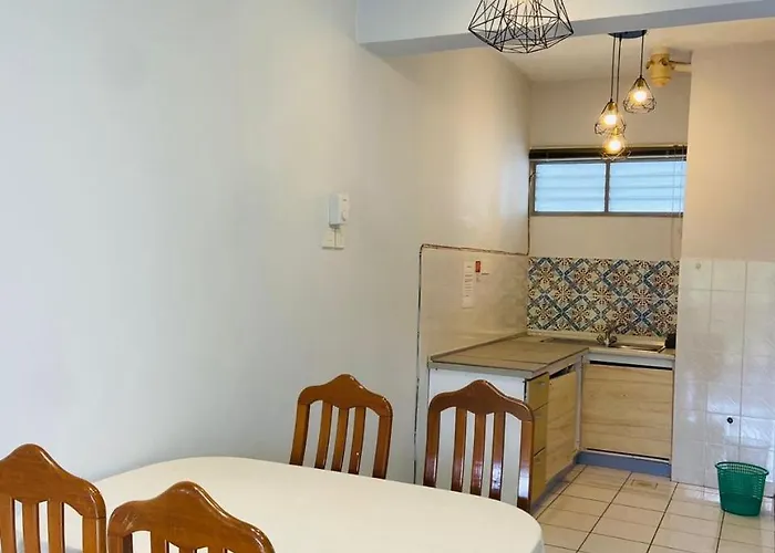 Selesa Hillhomes Cosy House